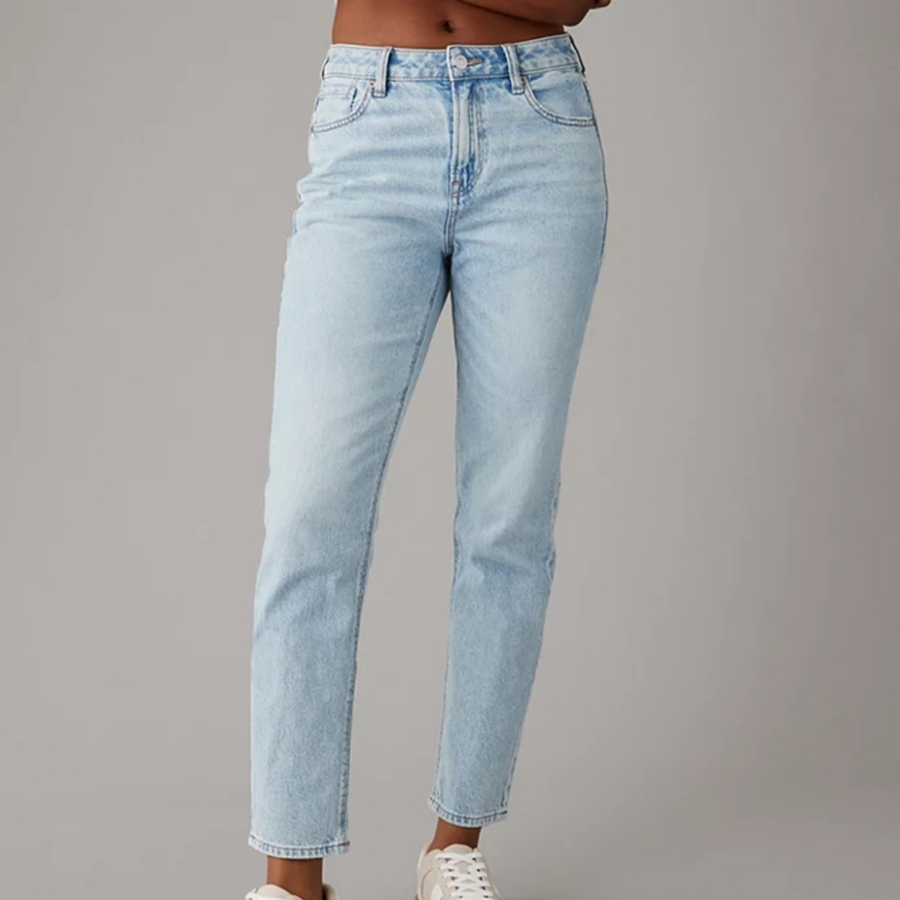 American Eagle Outfitters High Rise Blue Jeans
